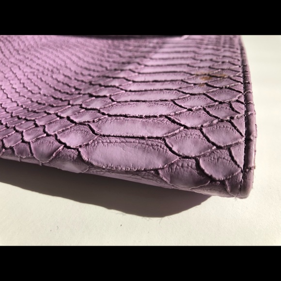Oversized Python Clutch NWOT - Picture 8 of 10